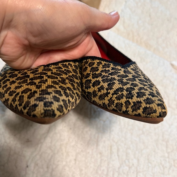 Little cat points - Picture 5 of 7